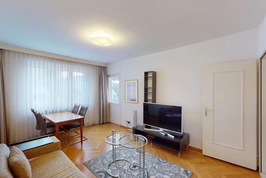 Executive 1 Bedroom Flat, City Center Zürich Eksteriør bilde